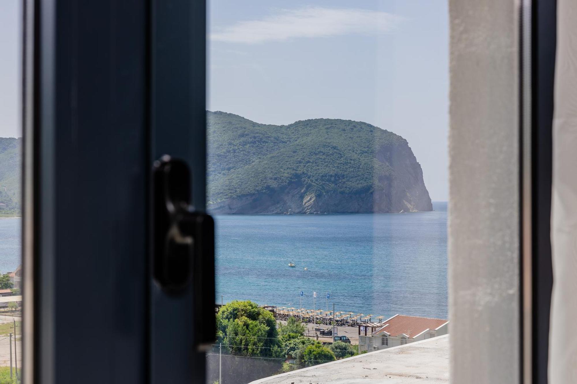 Hotel Aquilo Petrovac Quarto foto